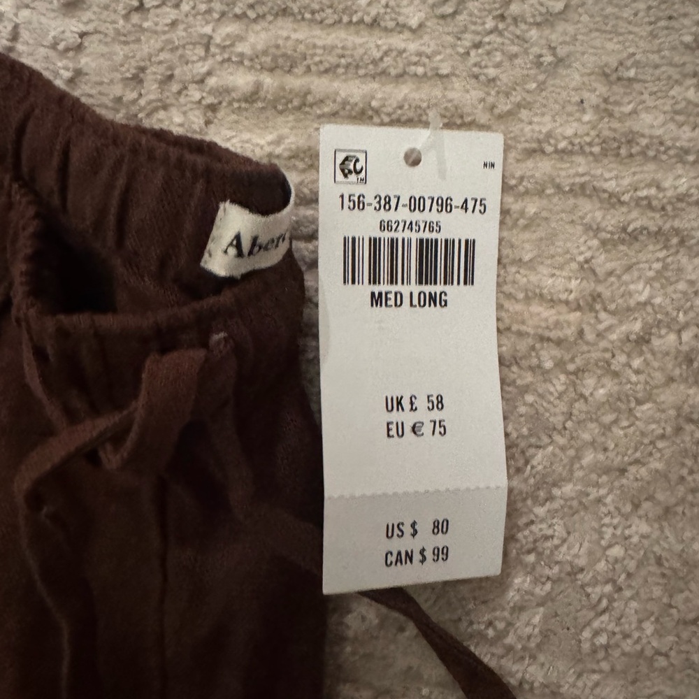Abercrombie & Fitch Linen-Blend Pull-On Pant - Picture 3 of 9